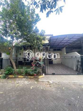 Disewakan! Rumah 3 Kamar Tidur &
2 Kamar Mandi di Tidar, Malang Disewakan! Rumah 3 Kamar Tidur &
2 Kamar Mandi di Tidar, Malang