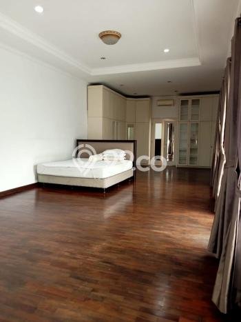 Dijual Rumah Luas Megah Dengan View Eksklusif di Bintaro, Tangerang Selatan Dijual Rumah Luas Megah Dengan View Eksklusif di Bintaro, Tangerang Selatan