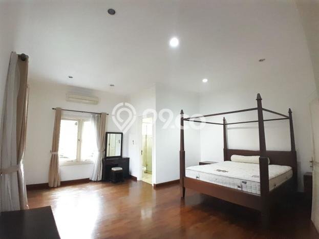Dijual Rumah Luas Megah Dengan View Eksklusif di Bintaro, Tangerang Selatan Dijual Rumah Luas Megah Dengan View Eksklusif di Bintaro, Tangerang Selatan