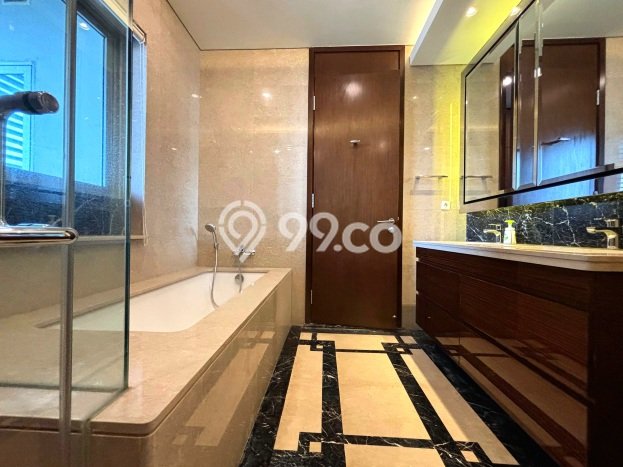 Apartemen Premium di Sudirman, 2 KM, Luas 125m2m², Siap Ditempati Apartemen Premium di Sudirman, 2 KM, Luas 125m2m², Siap Ditempati