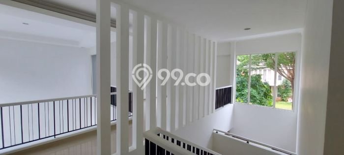 For Sale! Premium House LT 350m2 Desain Elegan di Alam Sutera For Sale! Premium House LT 350m2 Desain Elegan di Alam Sutera