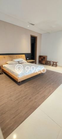 Jual Rumah Mewah Megah Dengan View Cantik di Alam Sutera, Tangerang Jual Rumah Mewah Megah Dengan View Cantik di Alam Sutera, Tangerang