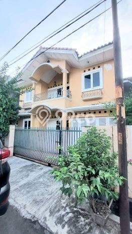 Dijual Rumah Mewah Exclusive di Karawaci, Tangerang Dijual Rumah Mewah Exclusive di Karawaci, Tangerang