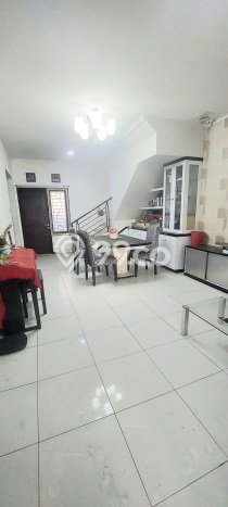 Rumah 3 KT 1 KM di Kawasan Karawaci, Tangerang Rumah 3 KT 1 KM di Kawasan Karawaci, Tangerang
