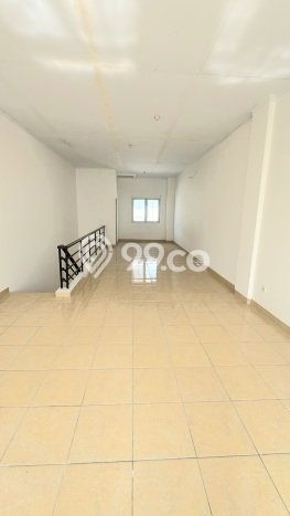 Unit Komersial Disewakan di Tangerang Kawasan Strategis Harga Kompetitif Unit Komersial Disewakan di Tangerang Kawasan Strategis Harga Kompetitif