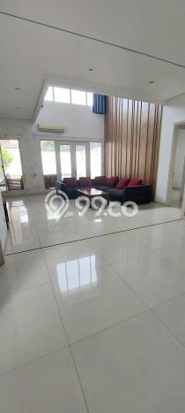 Rumah sewa siap pakai 5 KT di Alam Sutera, Tangerang Rumah sewa siap pakai 5 KT di Alam Sutera, Tangerang