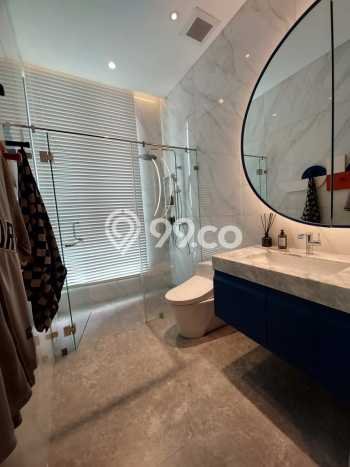 Ready to Use! Luxury House LT 312m2 Desain Modern di Alam Sutera Ready to Use! Luxury House LT 312m2 Desain Modern di Alam Sutera
