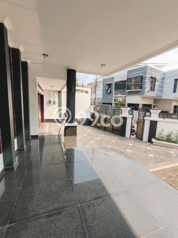 Sewa Rumah Harga Terjangkau di Rawamangun Jakarta Timur dengan 4 Kamar Tidur Sewa Rumah Harga Terjangkau di Rawamangun Jakarta Timur dengan 4 Kamar Tidur