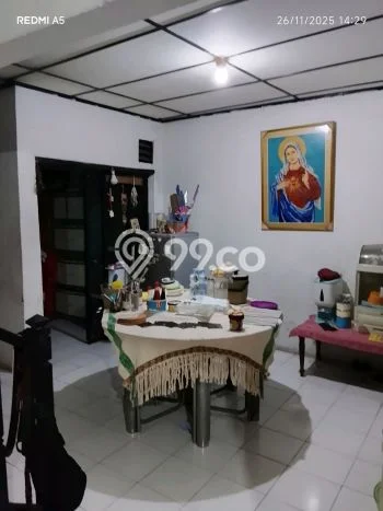 Disewakan! Rumah 5 Kamar Tidur &
3 Kamar Mandi di Tomang, Jakarta Barat Disewakan! Rumah 5 Kamar Tidur &
3 Kamar Mandi di Tomang, Jakarta Barat