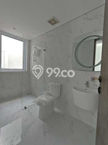 For Sale! Luxury House LT 150m2 Desain Modern di Kemang For Sale! Luxury House LT 150m2 Desain Modern di Kemang