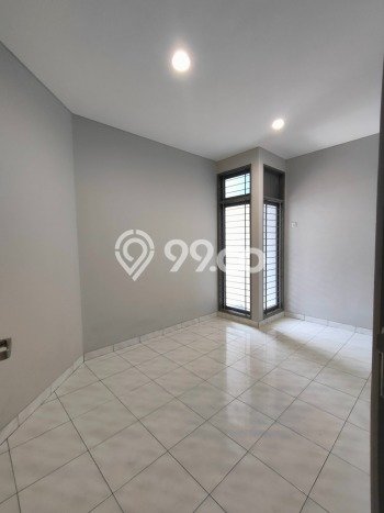 Dijual Rumah Mewah Megah Dengan View Cantik di Tomang, Jakarta Barat Dijual Rumah Mewah Megah Dengan View Cantik di Tomang, Jakarta Barat