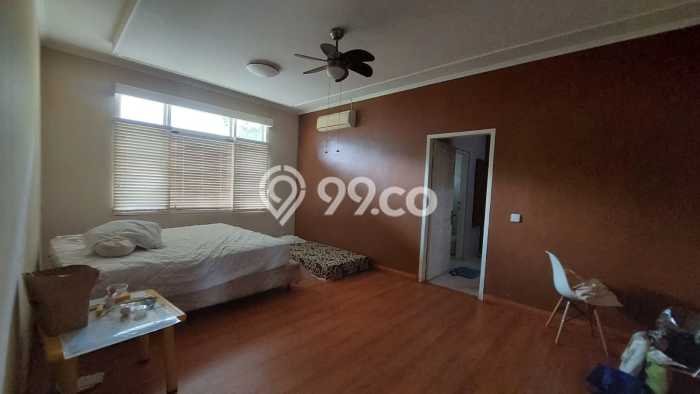Rumah Elit LB 498m2 Siap Huni Desain Elegan di Pondok Indah, Jakarta Selatan Rumah Elit LB 498m2 Siap Huni Desain Elegan di Pondok Indah, Jakarta Selatan