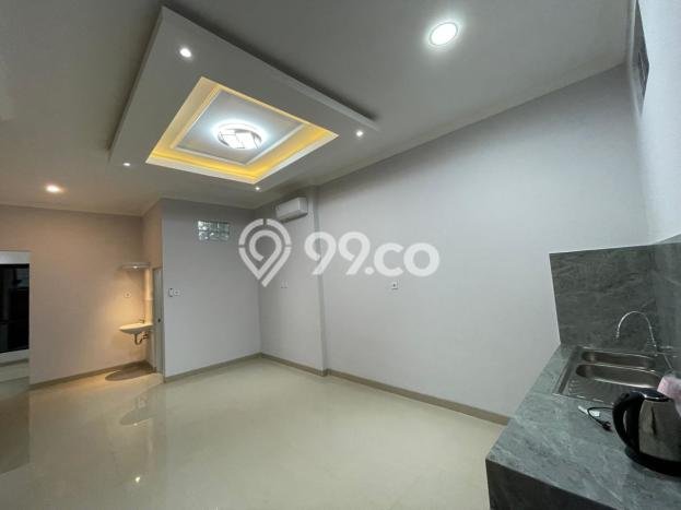 Ready to Use! Luxury House LT 75m2 Desain Modern di Karang Anyar Ready to Use! Luxury House LT 75m2 Desain Modern di Karang Anyar