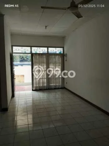 Jarang Ada! Rumah Sewa 3 Kamar Bagus Siap Huni Tomang Jarang Ada! Rumah Sewa 3 Kamar Bagus Siap Huni Tomang