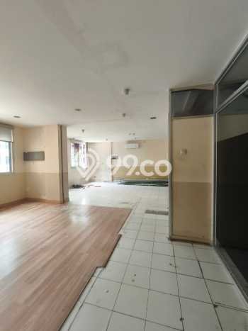 Ruko Dijual di Prime Area Jakarta Pusat Luas 380m2 Ruko Dijual di Prime Area Jakarta Pusat Luas 380m2