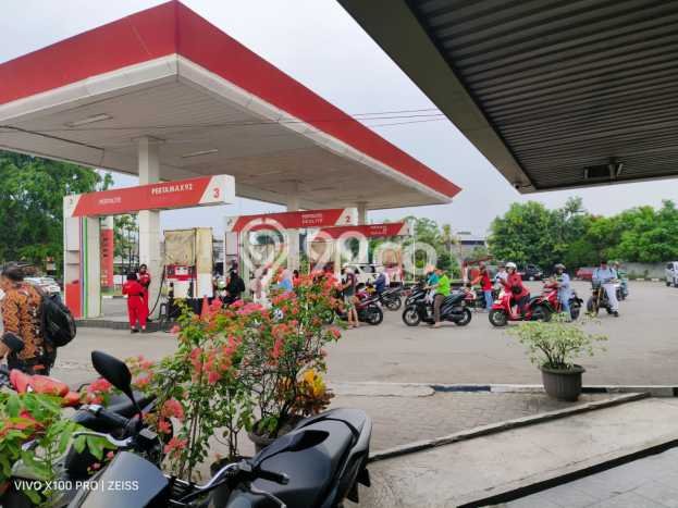 Unit Komersial Dijual di Bekasi LT 10718m2 & LB 10718m2 Unit Komersial Dijual di Bekasi LT 10718m2 & LB 10718m2