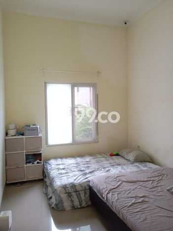 Dijual Hunian Rumah Terawat 4 Kamar di Metland Menteng, Jakarta Timur Dijual Hunian Rumah Terawat 4 Kamar di Metland Menteng, Jakarta Timur