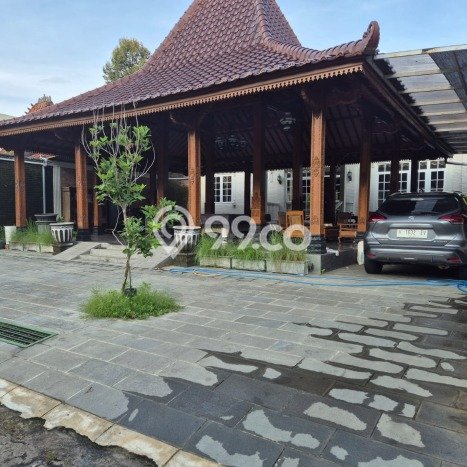 Jual Rumah Mewah Elegan Dengan View Cantik di Ungaran, Semarang Jual Rumah Mewah Elegan Dengan View Cantik di Ungaran, Semarang