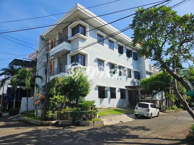 Hot Offer Hunian Premium Ideal dan Luas di Kelapa Gading, Jakarta Utara Hot Offer Hunian Premium Ideal dan Luas di Kelapa Gading, Jakarta Utara
