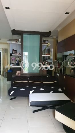 Hunian Mewah LB 300m2 Siap Huni Desain Elegan di Gading Serpong, Tangerang Hunian Mewah LB 300m2 Siap Huni Desain Elegan di Gading Serpong, Tangerang