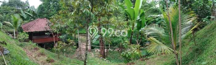 For Sale! Luxury House LT 13315m2 Desain Elegan di Baturaden For Sale! Luxury House LT 13315m2 Desain Elegan di Baturaden