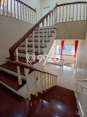 Jual Rumah Mewah Elegan Dengan View Cantik di Taman Grisenda, Jakarta Utara Jual Rumah Mewah Elegan Dengan View Cantik di Taman Grisenda, Jakarta Utara