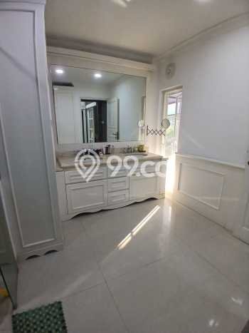 Jual Rumah Mewah Elegan Dengan View Cantik di Taman Grisenda, Jakarta Utara Jual Rumah Mewah Elegan Dengan View Cantik di Taman Grisenda, Jakarta Utara