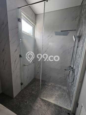 Dijual Rumah Mewah Megah Dengan View Eksklusif di Gading Serpong, Tangerang Dijual Rumah Mewah Megah Dengan View Eksklusif di Gading Serpong, Tangerang