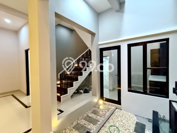 Dijual Hunian Mewah dengan Fasilitas Sekitar Komplit di Banjarsari, Solo Dijual Hunian Mewah dengan Fasilitas Sekitar Komplit di Banjarsari, Solo