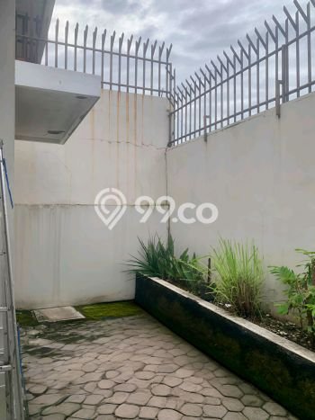 Jual Rumah Minimalis Bagus Punya 4 KT di Colomadu Solo SHM Jual Rumah Minimalis Bagus Punya 4 KT di Colomadu Solo SHM