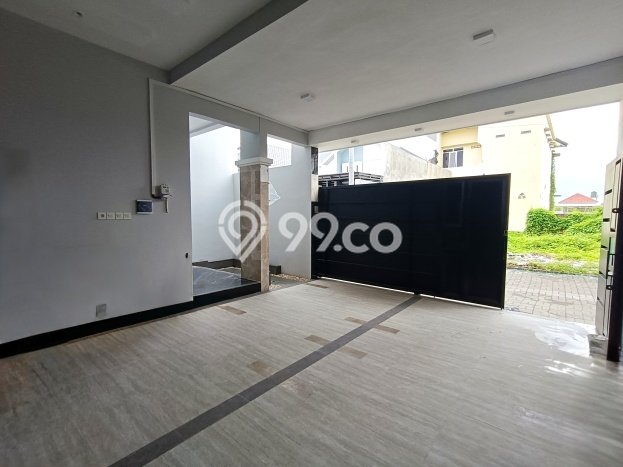 Dijual Hunian Mewah dengan Fasilitas Sekitar Komplit di Banjarsari, Solo Dijual Hunian Mewah dengan Fasilitas Sekitar Komplit di Banjarsari, Solo