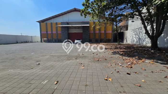Gudang disewakan lokasi strategis Kebakkramat Karanganyar 2262m2 Gudang disewakan lokasi strategis Kebakkramat Karanganyar 2262m2
