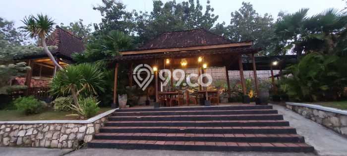 Unit Komersial Dijual di Gentan Solo 1000m2 Unit Komersial Dijual di Gentan Solo 1000m2