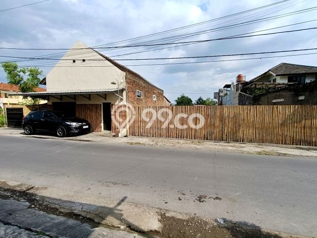Tanah di Gentan, Solo Luas 2024m2 Dijual Segera Tanah di Gentan, Solo Luas 2024m2 Dijual Segera
