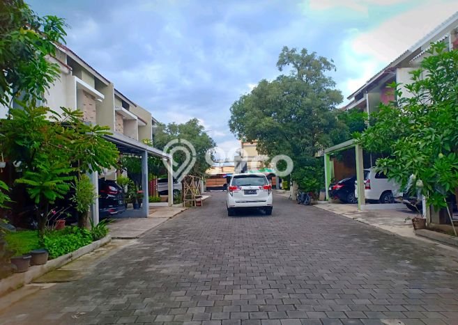 Jual Rumah Minimalis Bagus Punya 4 KT di Colomadu Solo SHM Jual Rumah Minimalis Bagus Punya 4 KT di Colomadu Solo SHM
