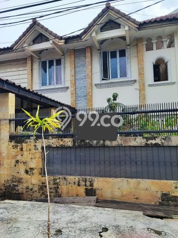 Rumah Mewah LB 250m2 Siap Pakai Desain Elegan di Meruya, Jakarta Barat Rumah Mewah LB 250m2 Siap Pakai Desain Elegan di Meruya, Jakarta Barat