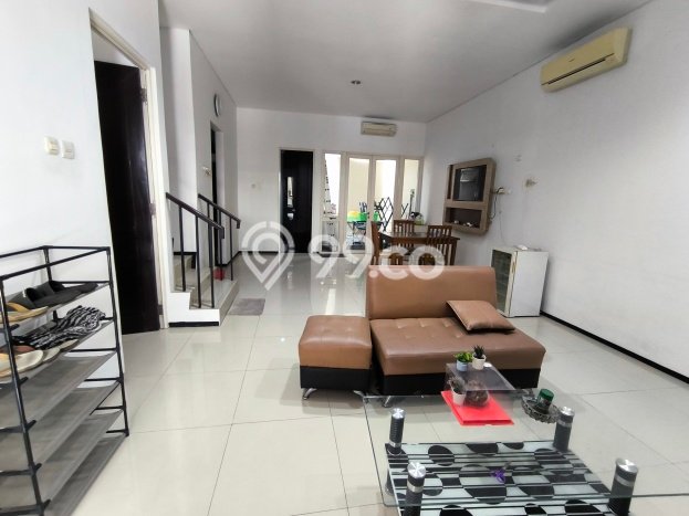 Rumah sewa siap huni 4 Kamar Tidur di Daan Mogot, Jakarta Barat Rumah sewa siap huni 4 Kamar Tidur di Daan Mogot, Jakarta Barat