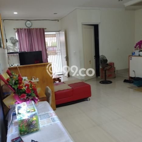 SIAP HUNI! Rumah Strategis area Duta Garden, Luas 120m² Bangunan 200m² SIAP HUNI! Rumah Strategis area Duta Garden, Luas 120m² Bangunan 200m²