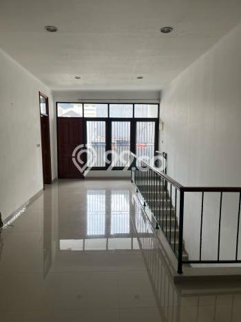 Dijual Rumah Mewah Megah Dengan View Cantik di Pluit, Jakarta Utara Dijual Rumah Mewah Megah Dengan View Cantik di Pluit, Jakarta Utara