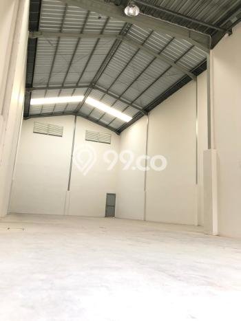 Disewakan Gudang di Kawasan Ramai Daan Mogot Luas 270m2 Disewakan Gudang di Kawasan Ramai Daan Mogot Luas 270m2