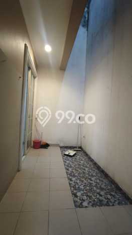 Disewakan! Rumah 3 Kamar Tidur &
3 Kamar Mandi di Green Lake City, Jakarta Barat Disewakan! Rumah 3 Kamar Tidur &
3 Kamar Mandi di Green Lake City, Jakarta Barat
