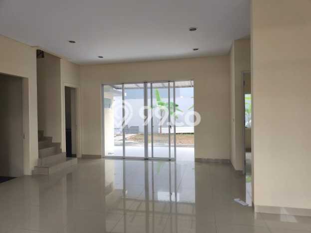Ready to Use! Premium House LT 275m2 Desain Modern di Green Lake City Ready to Use! Premium House LT 275m2 Desain Modern di Green Lake City