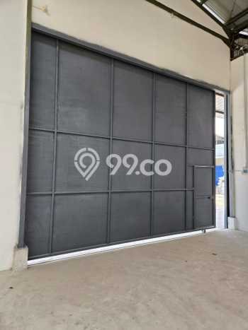 Gudang For Rent di Teluk Naga, Luas 590m², Area Bisnis, Jalan Utama Gudang For Rent di Teluk Naga, Luas 590m², Area Bisnis, Jalan Utama