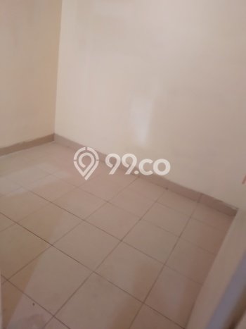 Disewakan! Rumah 3 Kamar Tidur &
3 Kamar Mandi di Green Lake City, Jakarta Barat Disewakan! Rumah 3 Kamar Tidur &
3 Kamar Mandi di Green Lake City, Jakarta Barat