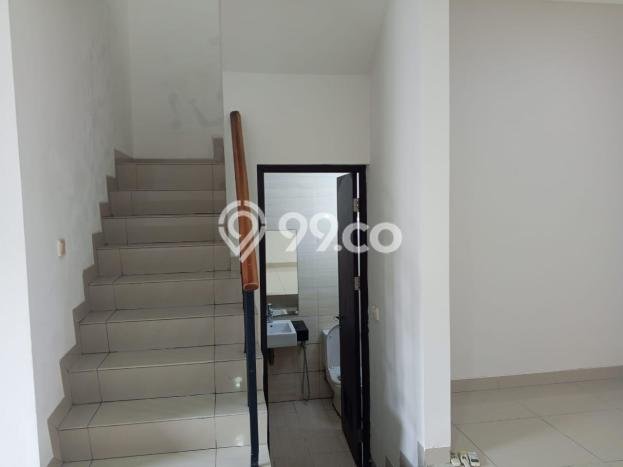 Jarang Ada! Rumah Kontrakan 4 Kamar Nyaman Siap Huni Green Lake City Jarang Ada! Rumah Kontrakan 4 Kamar Nyaman Siap Huni Green Lake City