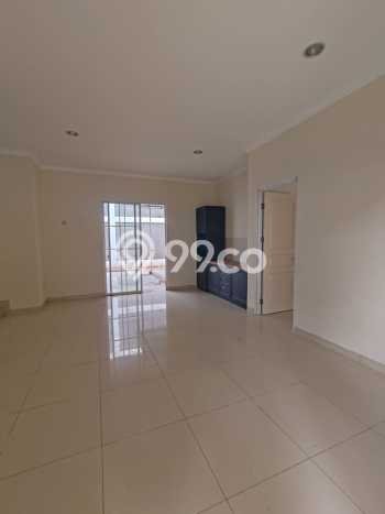 Rumah Disewakan Jakarta Barat LT 200m2 LB 200m2 Kawasan Green Lake City Rumah Disewakan Jakarta Barat LT 200m2 LB 200m2 Kawasan Green Lake City