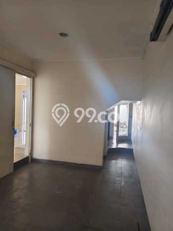 Rumah sewa siap huni 4 KT di Green Lake City, Jakarta Barat Rumah sewa siap huni 4 KT di Green Lake City, Jakarta Barat