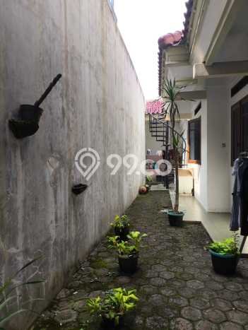 Dijual Rumah Premium dengan Fasilitas Sekitar Komplit di Kembangan, Jakarta Barat Dijual Rumah Premium dengan Fasilitas Sekitar Komplit di Kembangan, Jakarta Barat