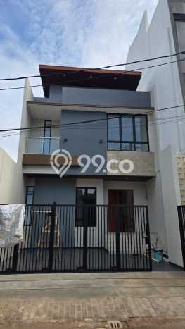 Jual Rumah Mewah Megah Dengan View Eksklusif di Meruya, Jakarta Barat Jual Rumah Mewah Megah Dengan View Eksklusif di Meruya, Jakarta Barat