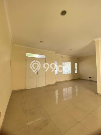 Jual Rumah Luas Megah Dengan View Cantik di Green Lake City, Jakarta Barat Jual Rumah Luas Megah Dengan View Cantik di Green Lake City, Jakarta Barat